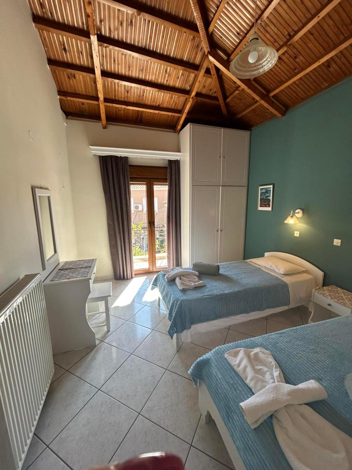 Roxani Studios-Apartments Petra  Cameră foto